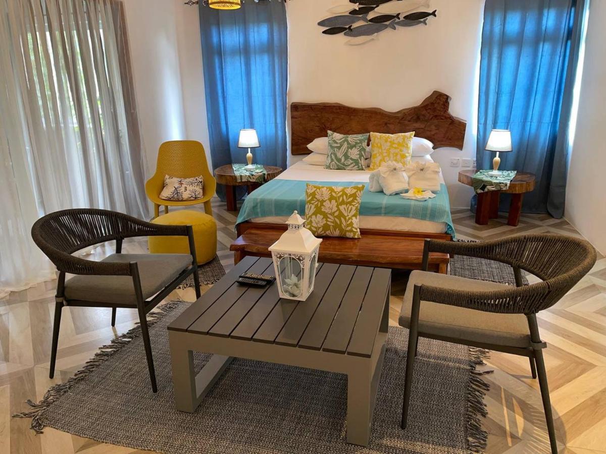 Milles Montagnes Residence Anse Royale Buitenkant foto