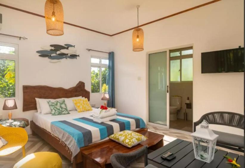 Milles Montagnes Residence Anse Royale Buitenkant foto