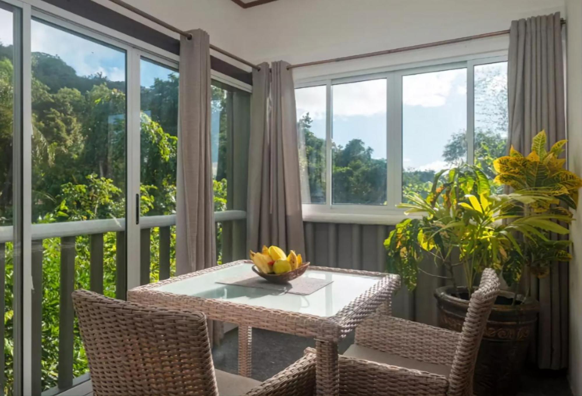 Milles Montagnes Residence Anse Royale Buitenkant foto