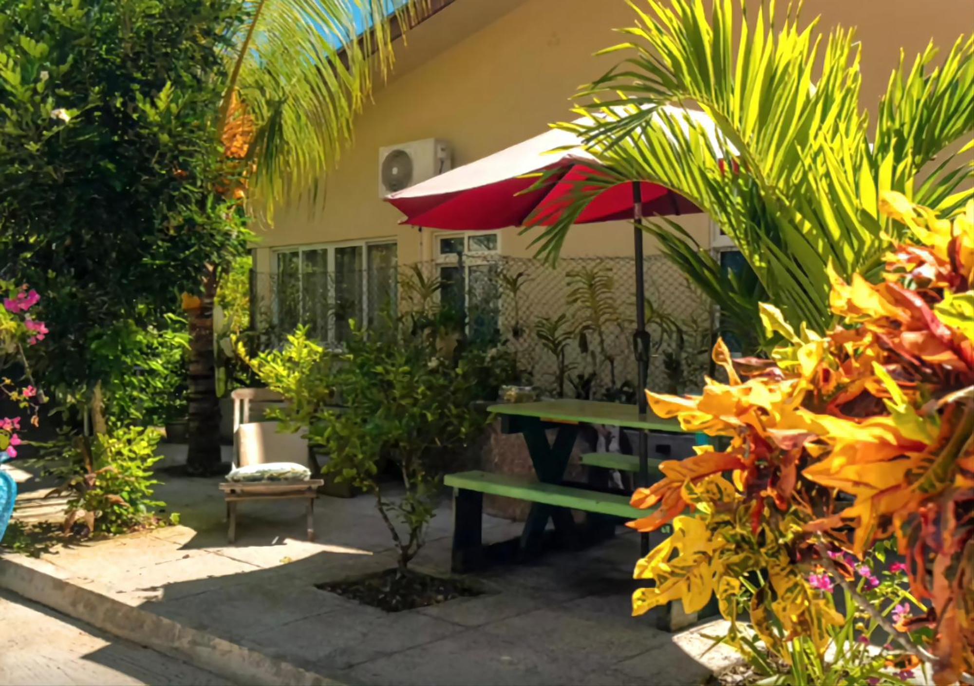 Milles Montagnes Residence Anse Royale Buitenkant foto