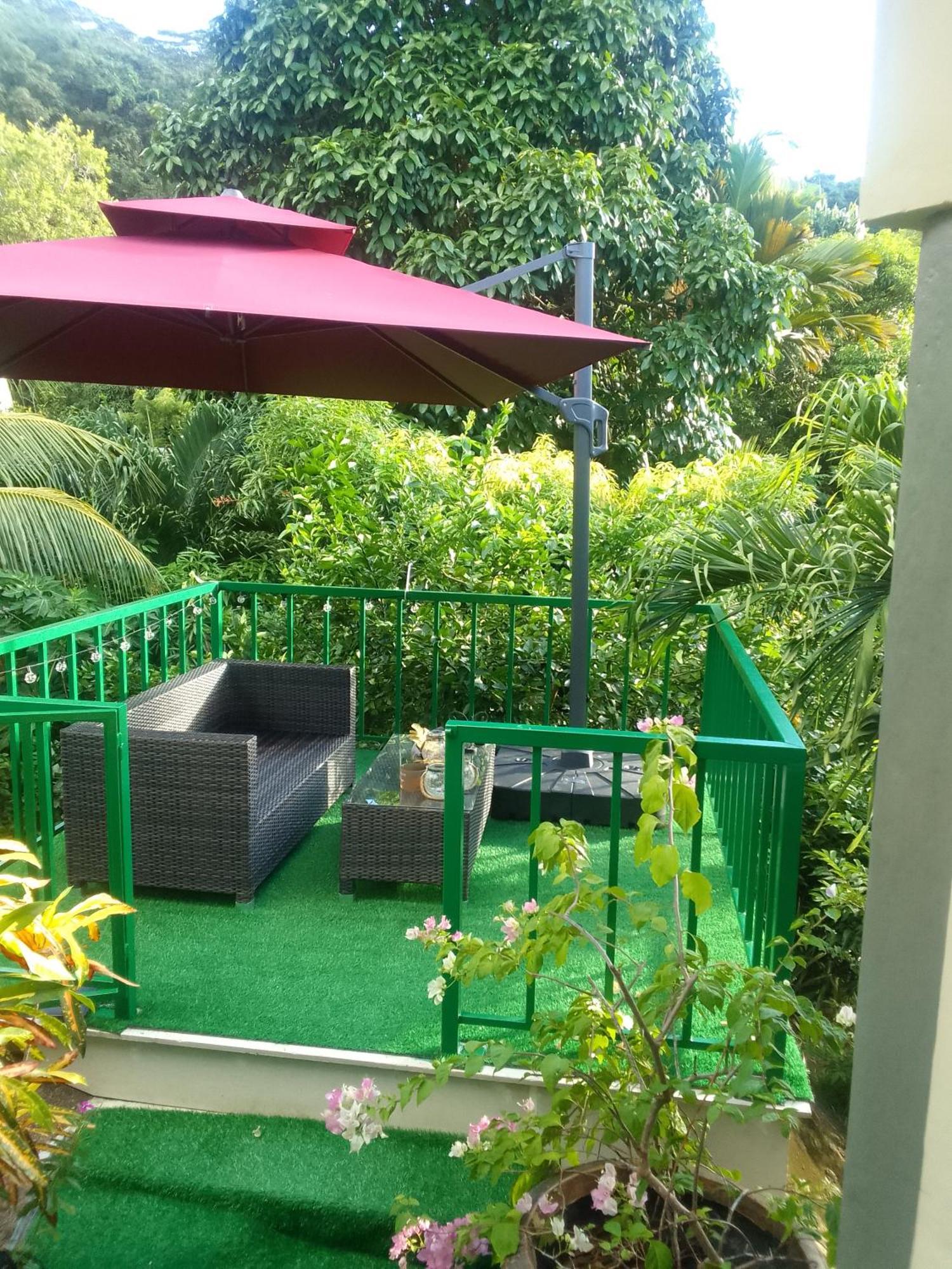 Milles Montagnes Residence Anse Royale Buitenkant foto